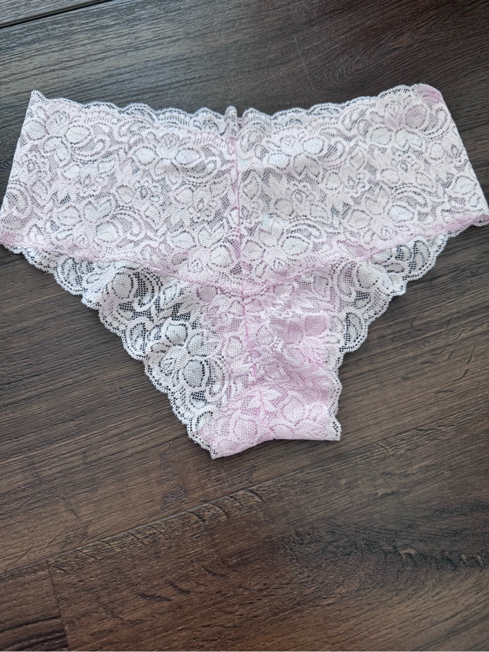 Quince NWOT Lace Cheeky 3 Panty Set - Red & Light Pink - Picture 3 of 4